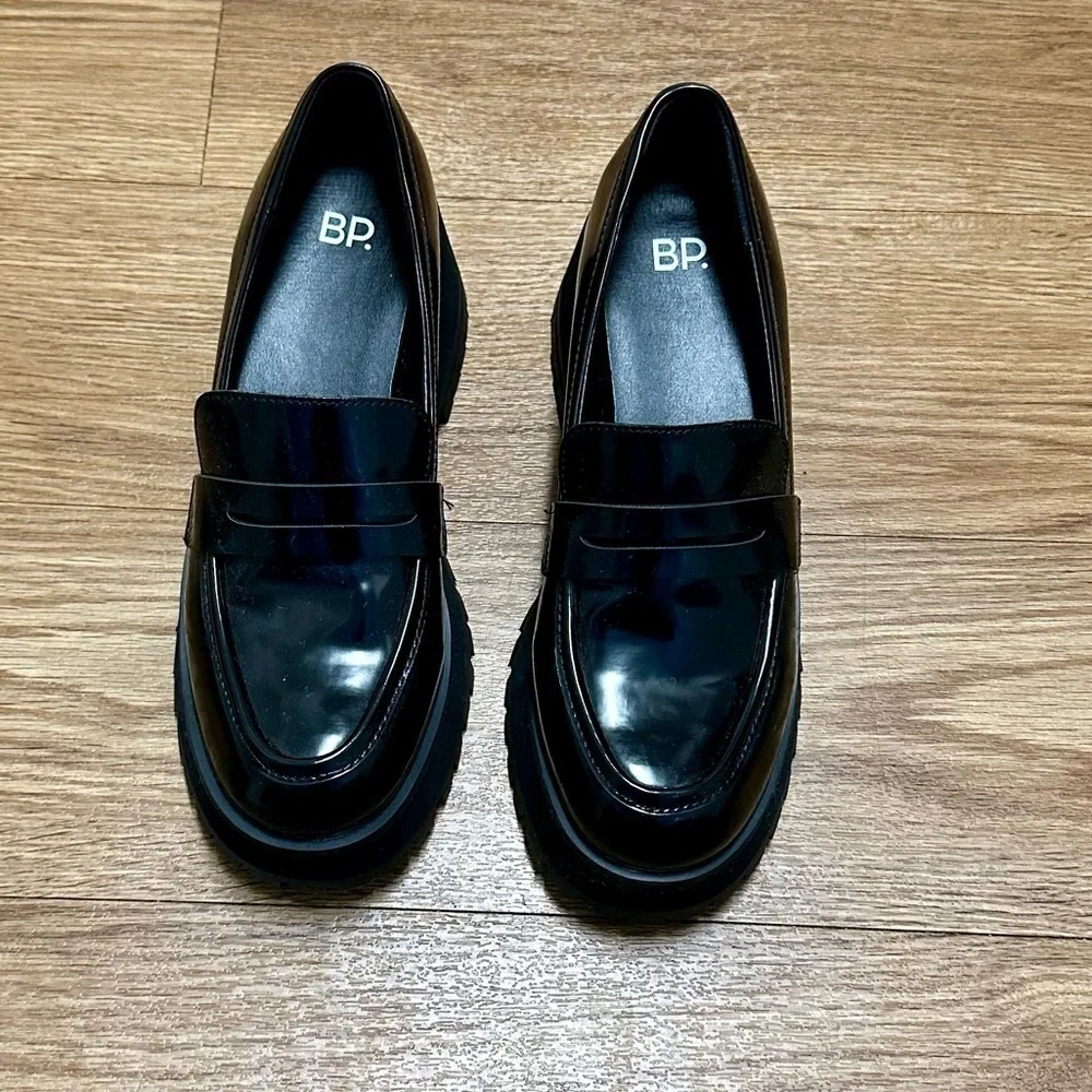 BP. Platform loafers